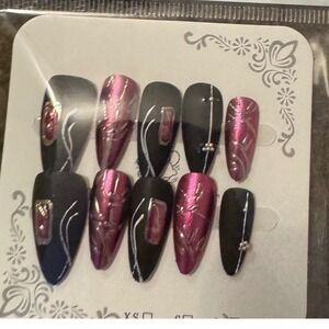 Press On Nails Almond Black Purple Gem‎ Accents Medium Fake Nails